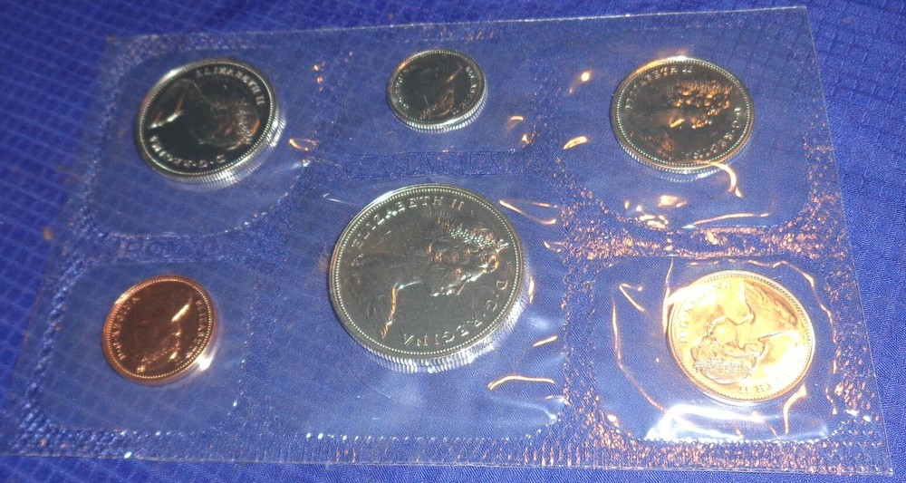 CD107 Canada 1972 Mint Coin Set w/ Non Silver Dollar UNC