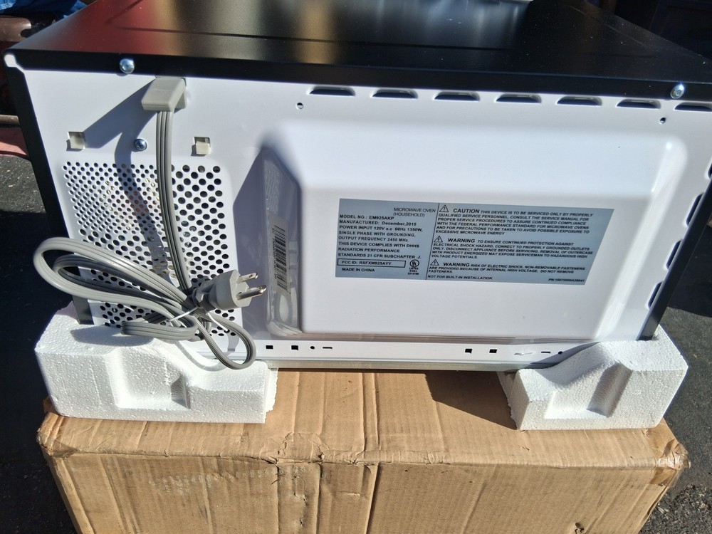 Snap-On Vintage Toolbox Microwave Replacement - EM925AKP