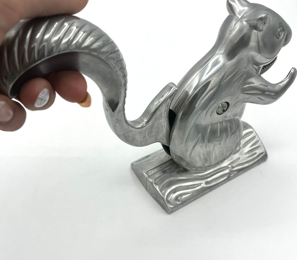 Squirrel Nutcracker Davy Crackit Cast Aluminum Silver Tone Lever Tail Retro