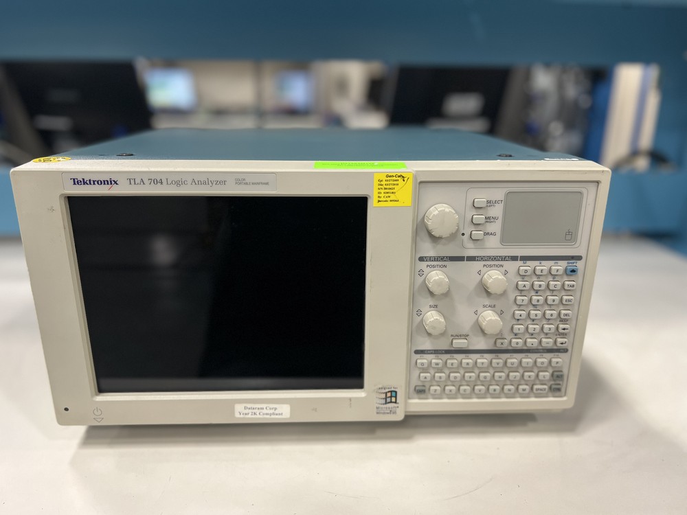 Tektronix TLA704 Logic Analyzer Color Portable Mainframe