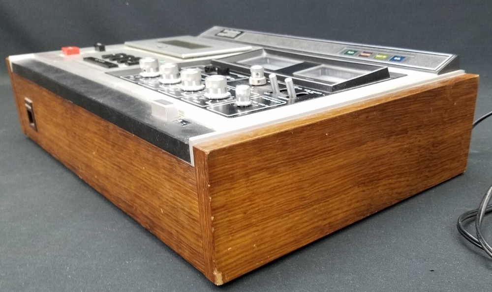 VINTAGE TECHNICS BY PANASONIC DIRECT DRIVE CASSETTE STEREO DECK RS-276US
