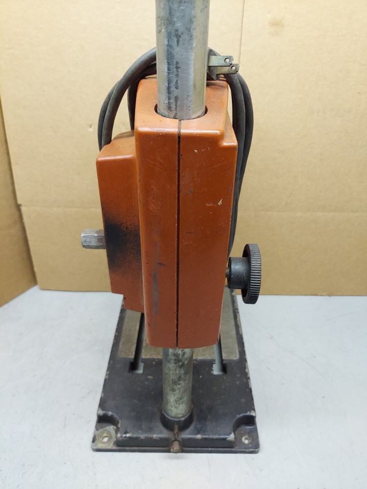 McGRAW-EDISON Variable Speed 3/8" Drill Press Model T674116 Type B *FOR PARTS*