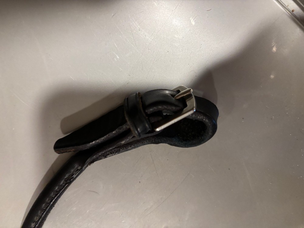 Black Dressage Saddle Strap