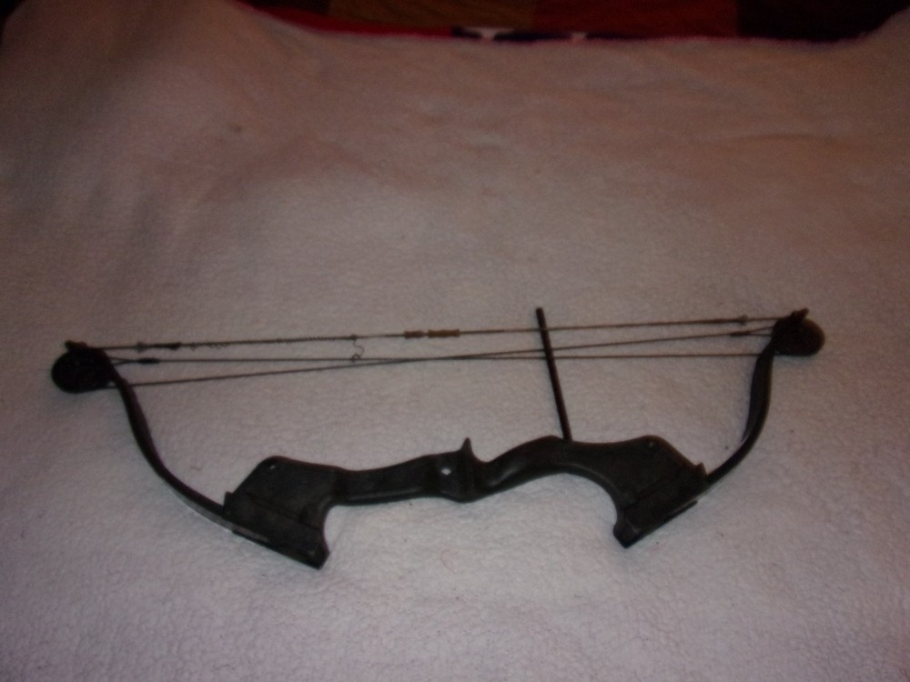 Seneca Youth Compound Bow