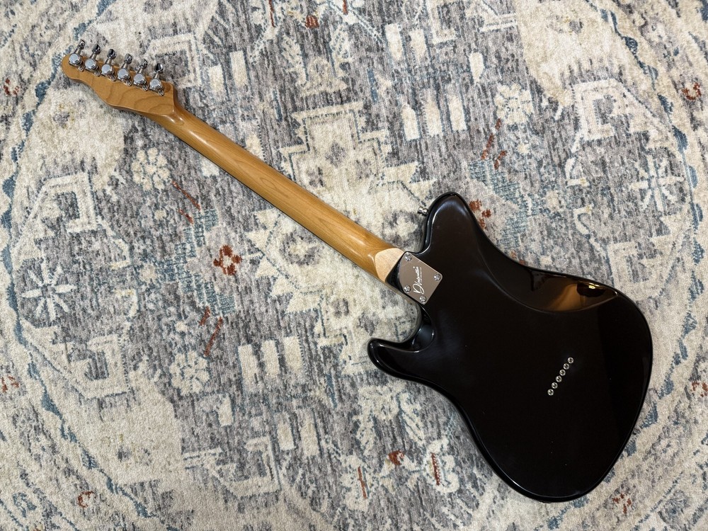 Dhatarattha Performance DTL Electirc Guitar - SUNBURST