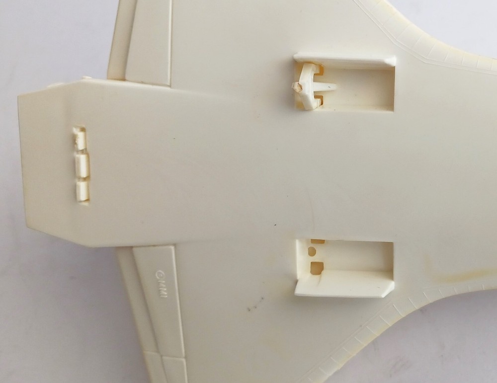 Monogram Space Shuttle Challenger Snap Tite Model Kit #1014 Built 1983 Vintage