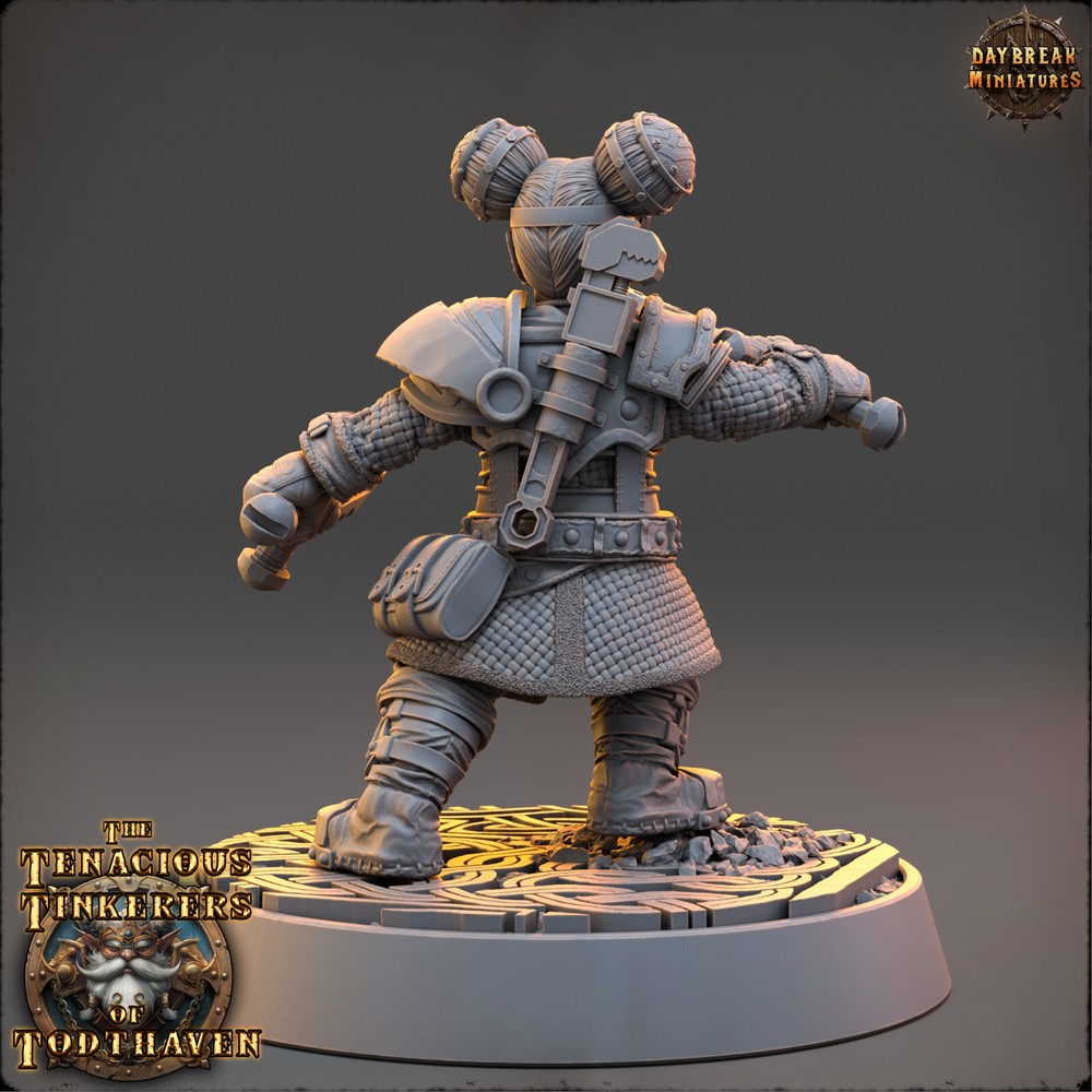 Gnome Fighter Elsa | DayBreak Miniatures |