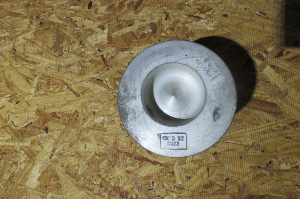 John Deere Piston, AR 55984