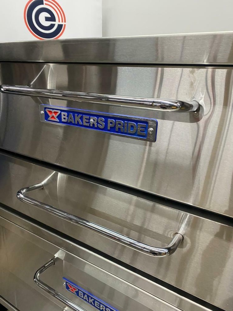 Used Bakers Pride 452 Pizza Oven Double Stack