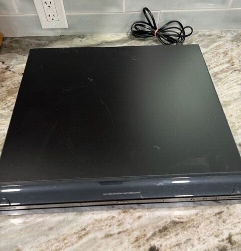 Sony Blu-Ray Disc Player Model BDP - S301 Tested Working No Remote