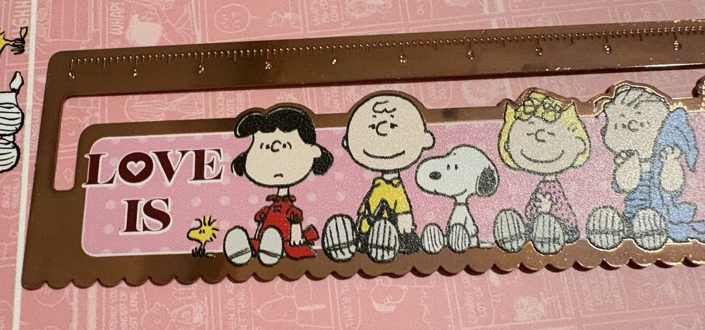 Peanuts Snoopy Metal Ruler/bookmark. * Original Package
