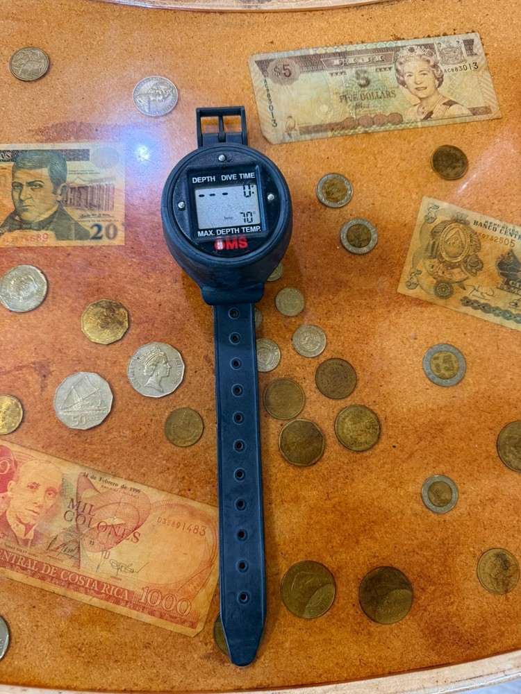 OMS Scuba Diving Computer
