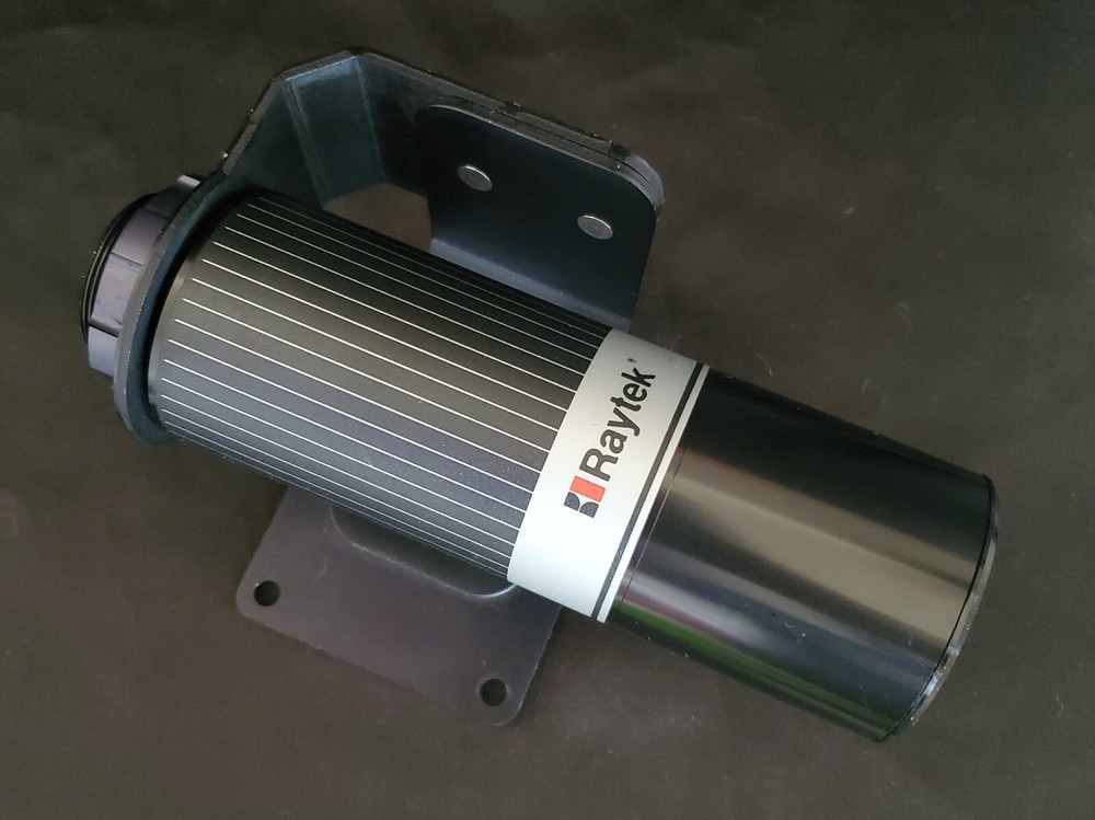 RAYTEK  MODEL: RAYSXSLTCF1OS INFRARED THERMOMETER SENSOR