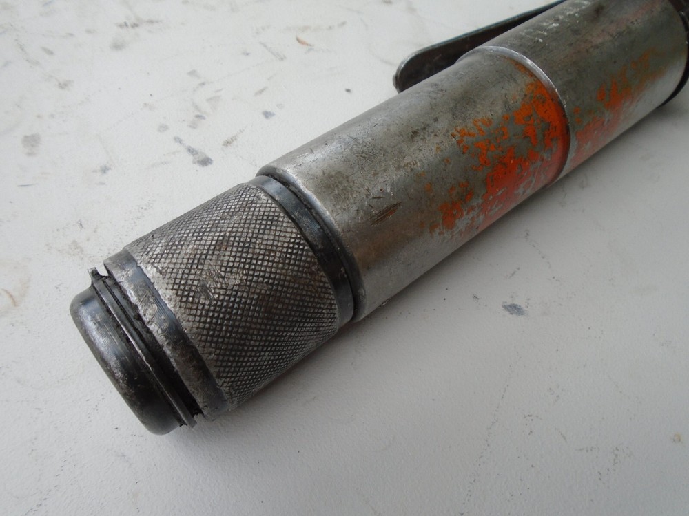 Sioux Tools 5264 Air Needle Scaler / Chisel