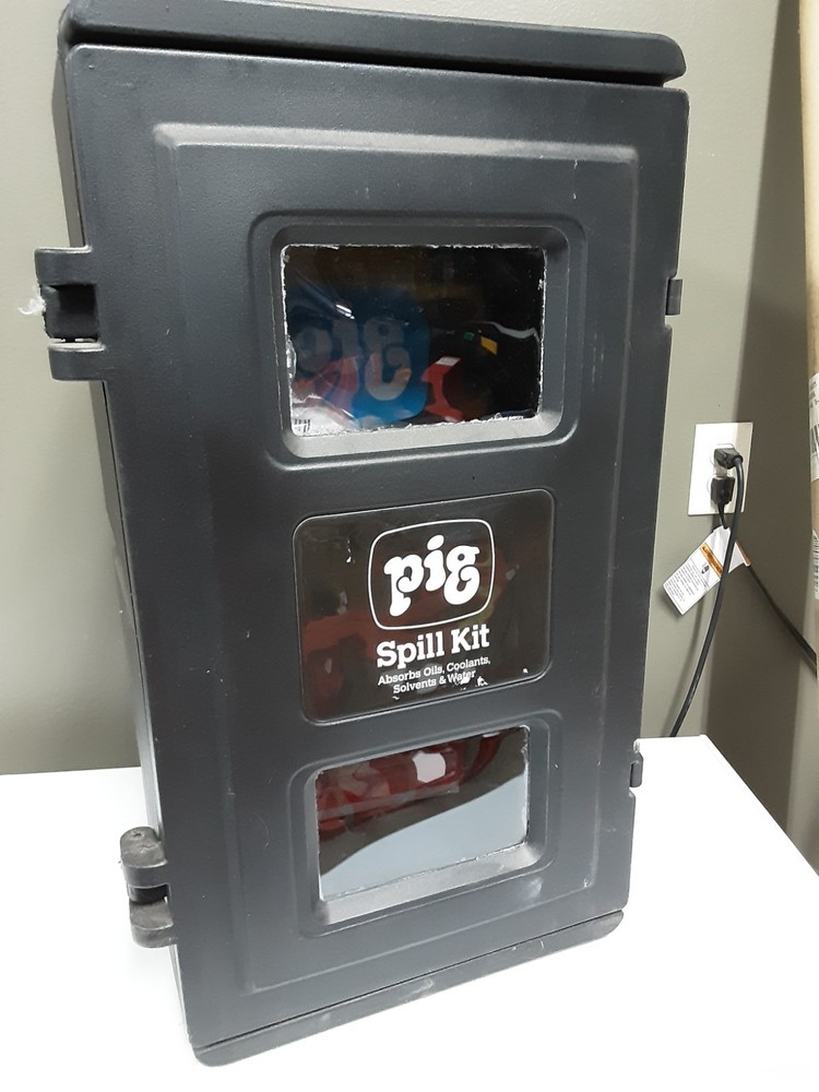 PIG Spill Kit Clean Up Wall Mount Organizer