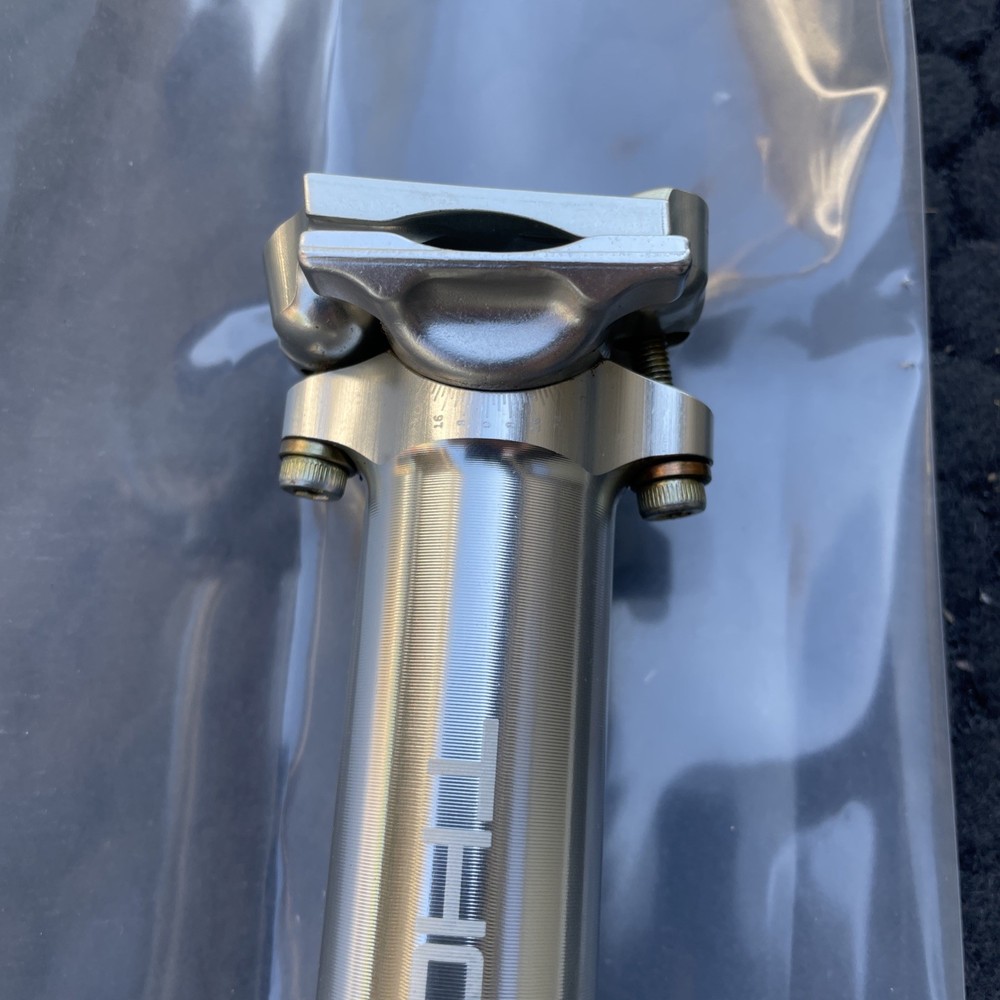 Thomson Elite Seat Post 30.9mm 367mm Silver SP-E128 Original Hardware Excellent