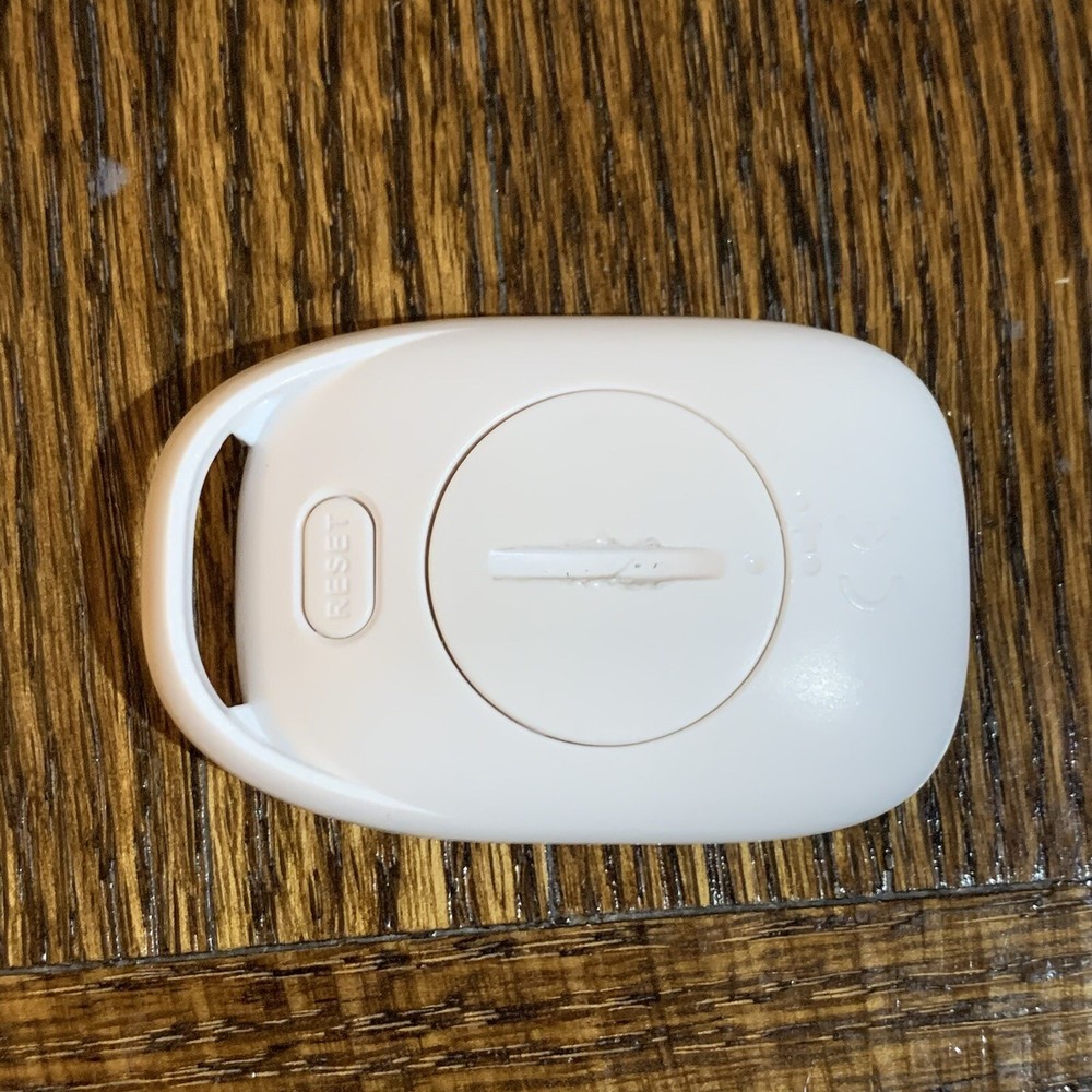 3DFitBud Simple Step Counter Walking 3D Pedometer White - New, Open Box