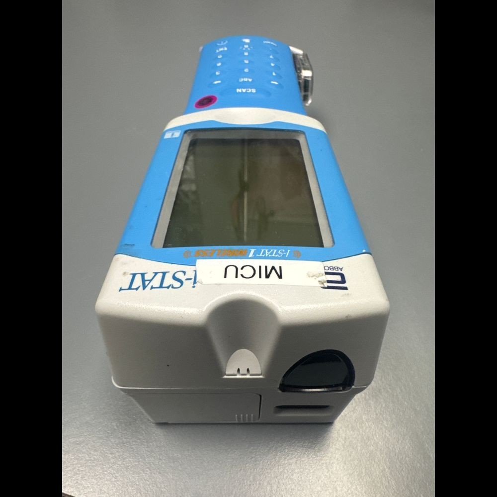 Abbott 300W i-Stat Wireless Blood Analyzer