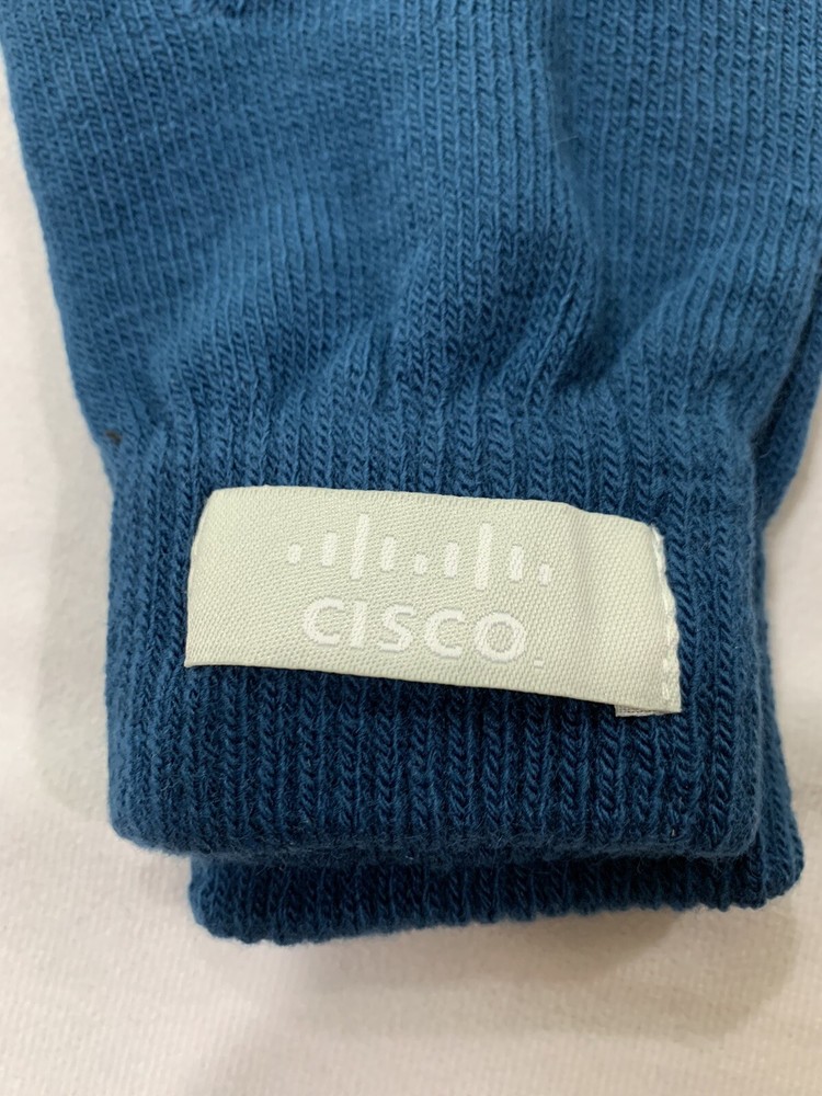 Cisco Womens Green Colored Hand Gloves