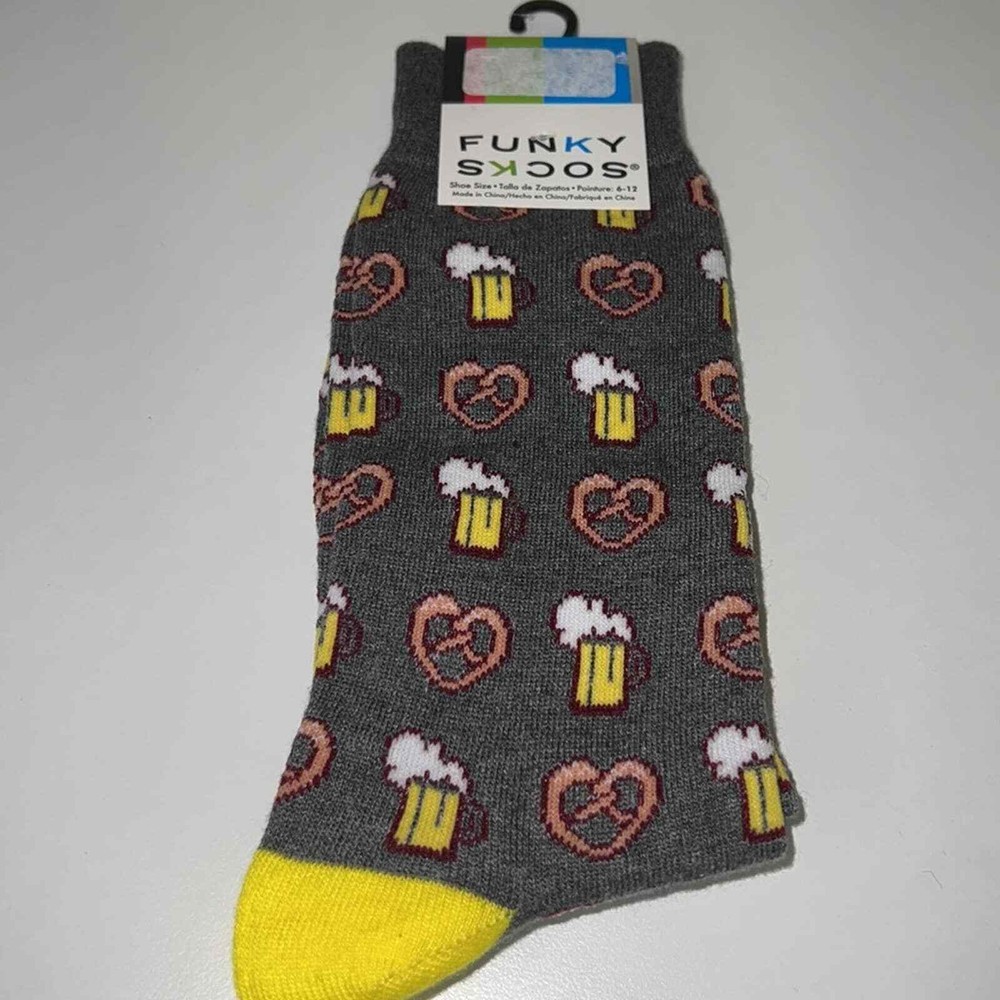 Socks funny socks shoe size 6-12 New with tags FAST SHIPPING