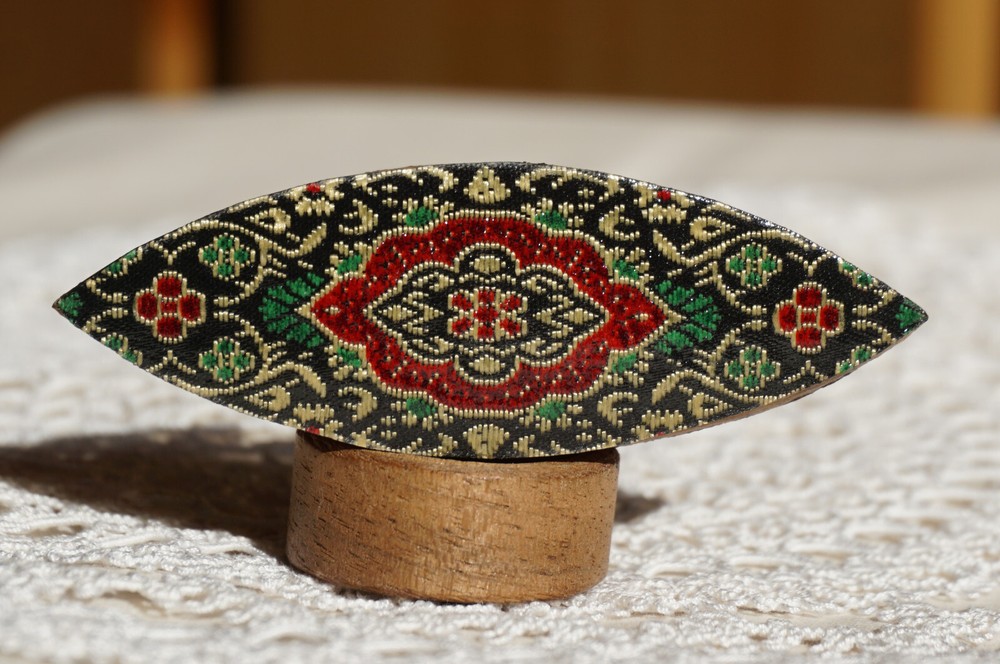 Tatting shuttle with Florence pattern 3" or 2.5"