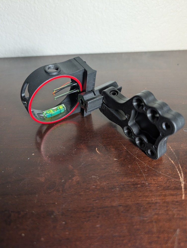 Octane Stryker Fixed Pin Sight 3 Pin.