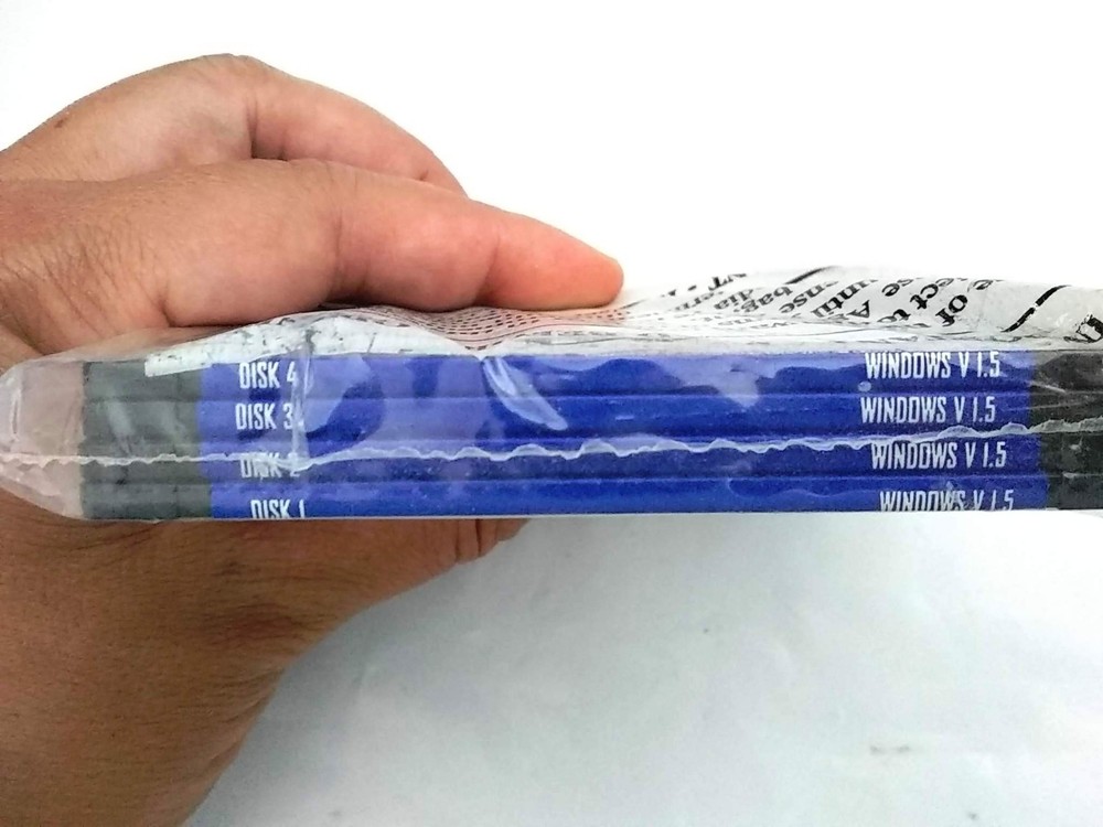 Macromodel version 1.5 for Windows w/ License by Macromedia