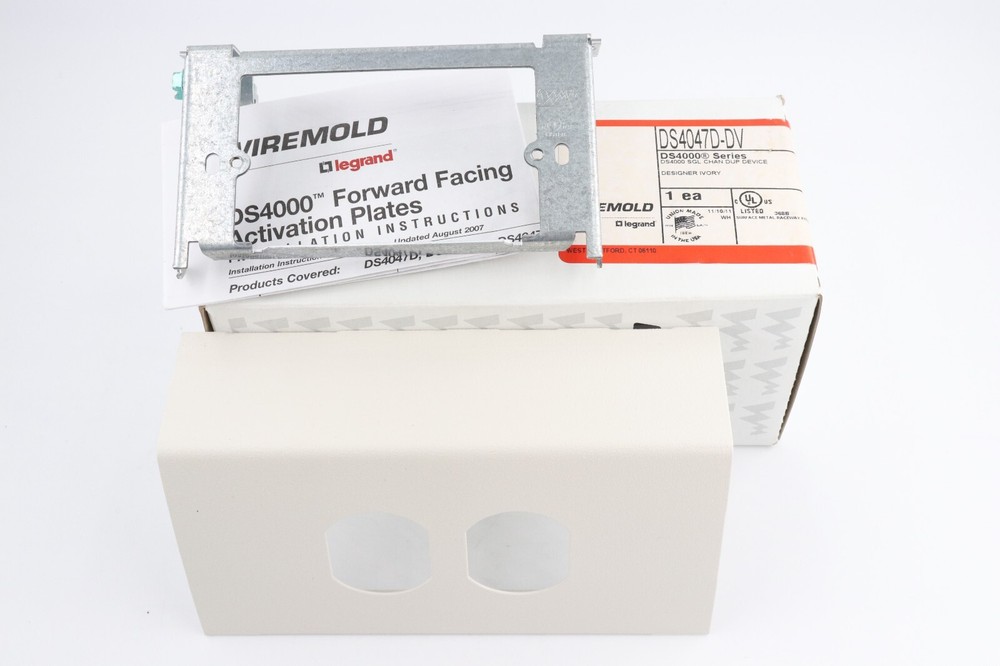 WIREMOLD DS4047D-DV DS4000 RACEWAY SINGLE CHANNEL DUPLEX DEVICE, DESIGNER IVORY