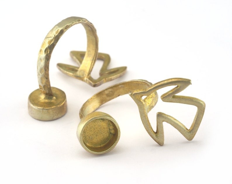 2 pcs Ring Bird Adjustable Ring Bezel Raw brass (8us size) 2682