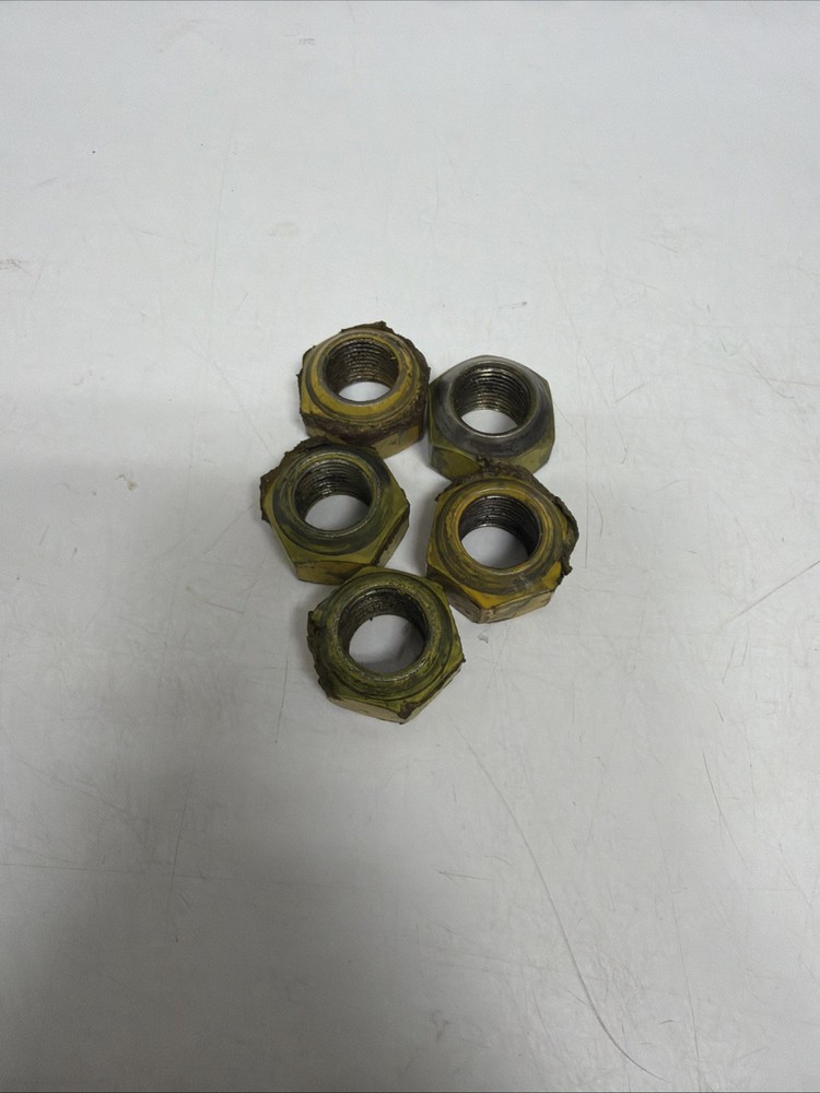 Cleetus Mcfarland #33 Rockingham Race Used Lugnuts