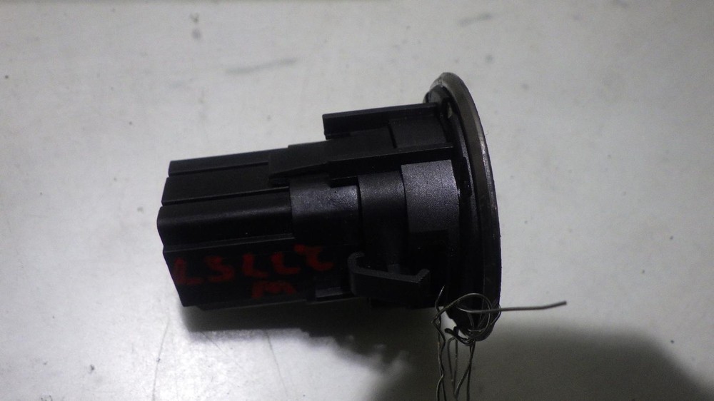 11 BUICK LACROSSE Ignition PUSH START STOP BUTTON SWITCH 20911637