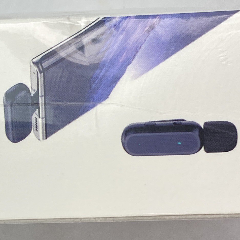 Wireless microphone single channel with charging case for iPhone lightning