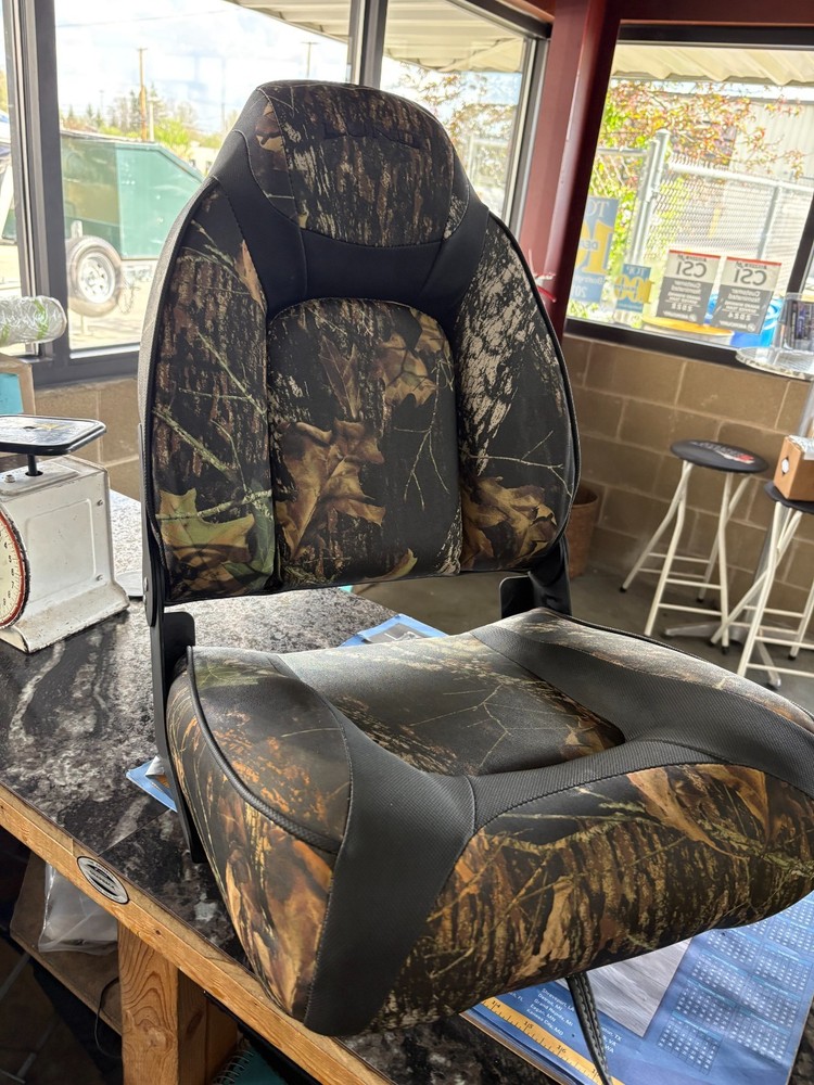 LUND CAMO BOAT SEATS