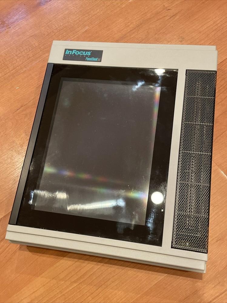 InFocus Systems PanelBook 550 LCD Projection Panel {B117}