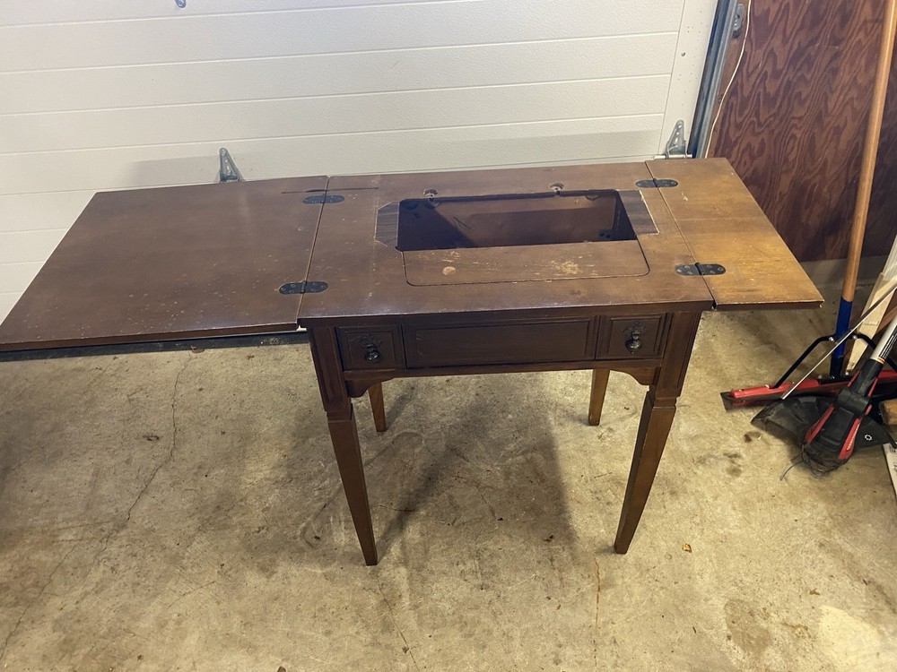 Singer Tuck Away Sewing Machine Table