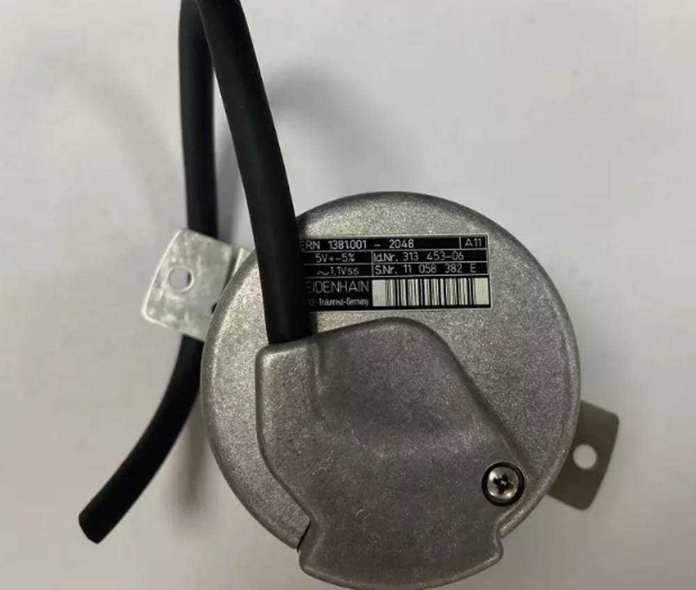 Used & Tested HEIDENHAIN ERN1381.001-2048 ID:313 453-02 / 313 453-06 Encoder