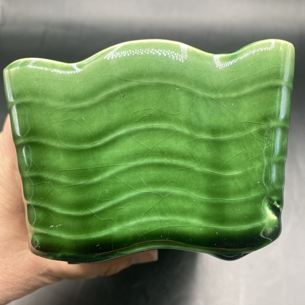 McCoy USA Green Ruffled Edge Striped Rectangular Pottery Planter Vase
