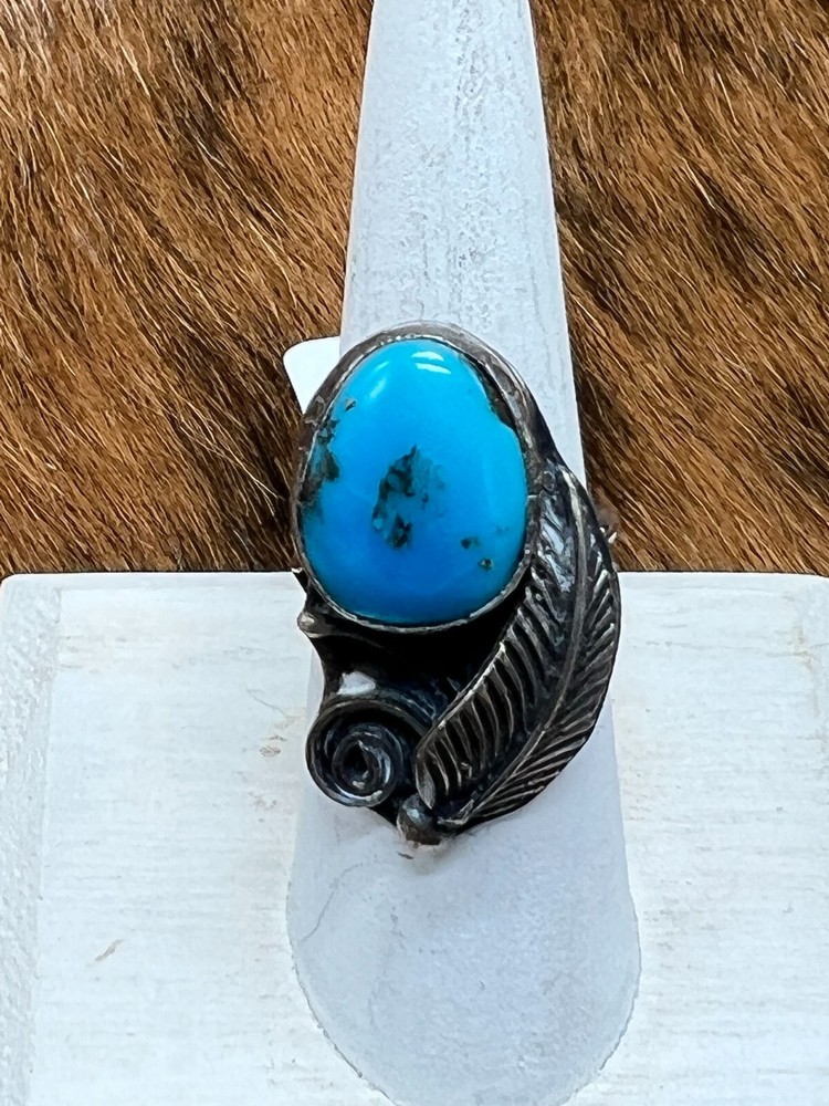 TURQUOISE ~ STERLING ~ RING (7.25)