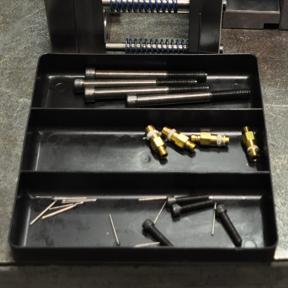 Ernst Manufacturing Toolbox Tray: Stackable Garage Organizer Tray in Green with