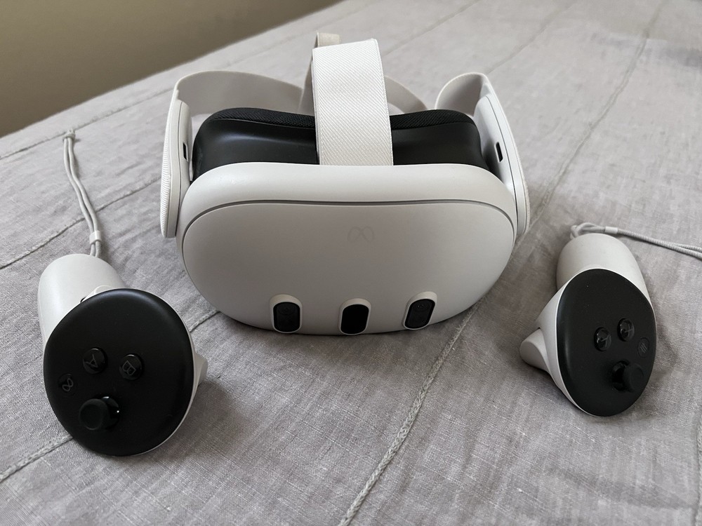 Oculus Quest 3 VR Headset 512GB with Controllers