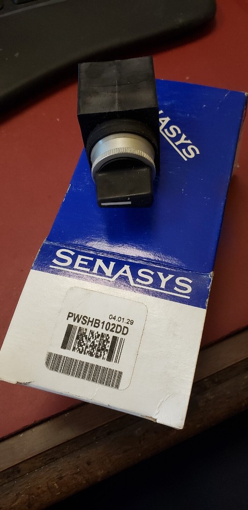 Senasys Micro TOGGLE Switch PWSHB102DD  ( B2-4C)