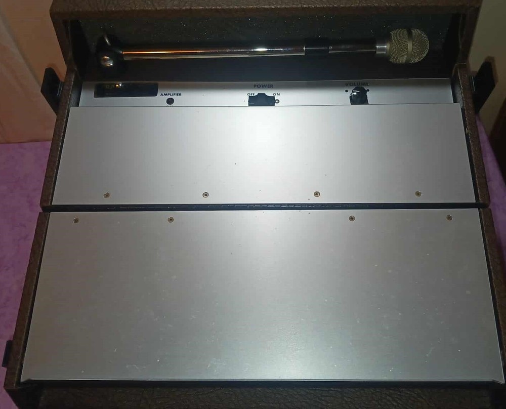 Sound Masters Amplifier & Mic / SM90F