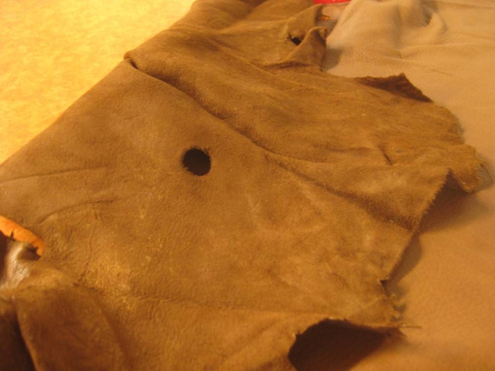 Top Grain Deer Leather #0018095 Row V