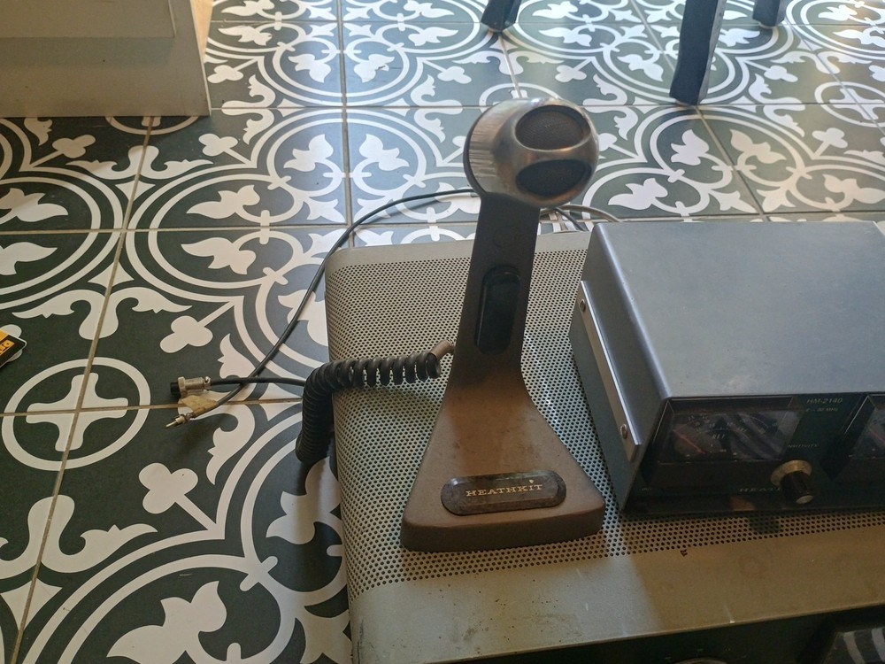 Heathkit SB-200+ Microphone+HM-2140 See Description