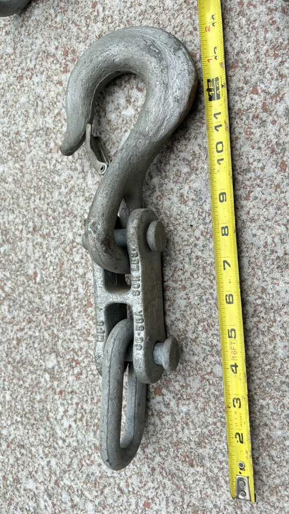 Vantage Heavy Duty Alloy Eye Hook with Latch,double Clovis Link & Link Ring Set