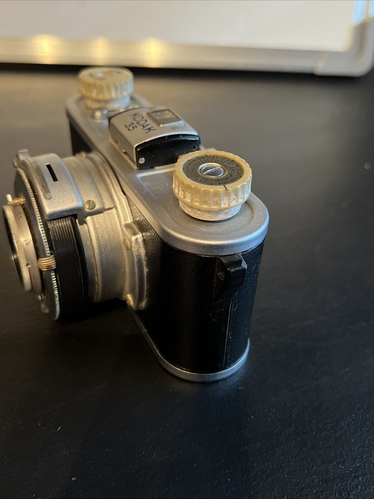 KODAK 35 F 4.5 Flash Diomatic Shutter With Case Untested As-Is