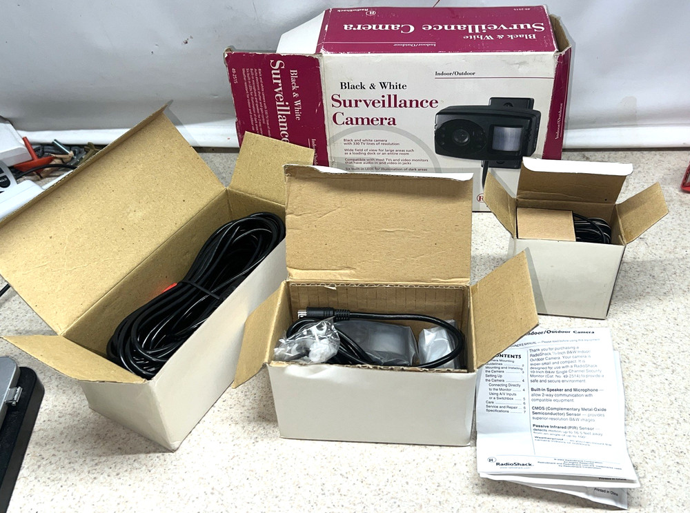 Radio Shack Black And White Wireless Surveillance System