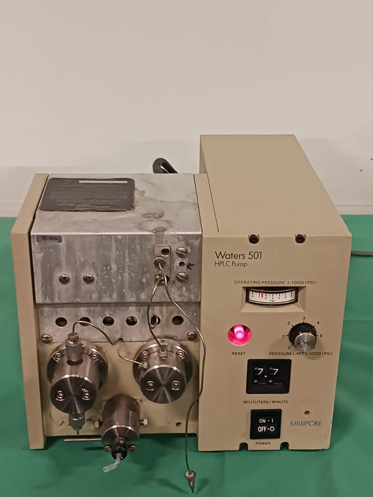 Millipore Waters 501 Solvent Delivery System HPLC Pump