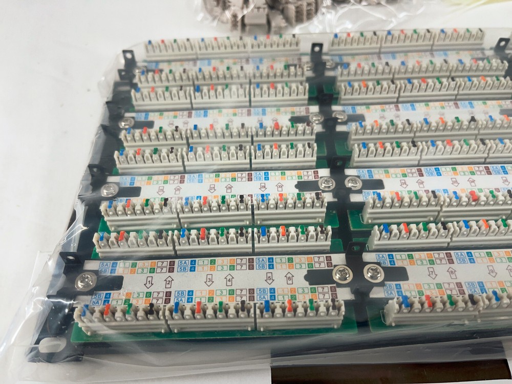 Patch Panel UTP 96 Port Ethernet CAT6 RJ45 110 also CAT5 with Removable Modules