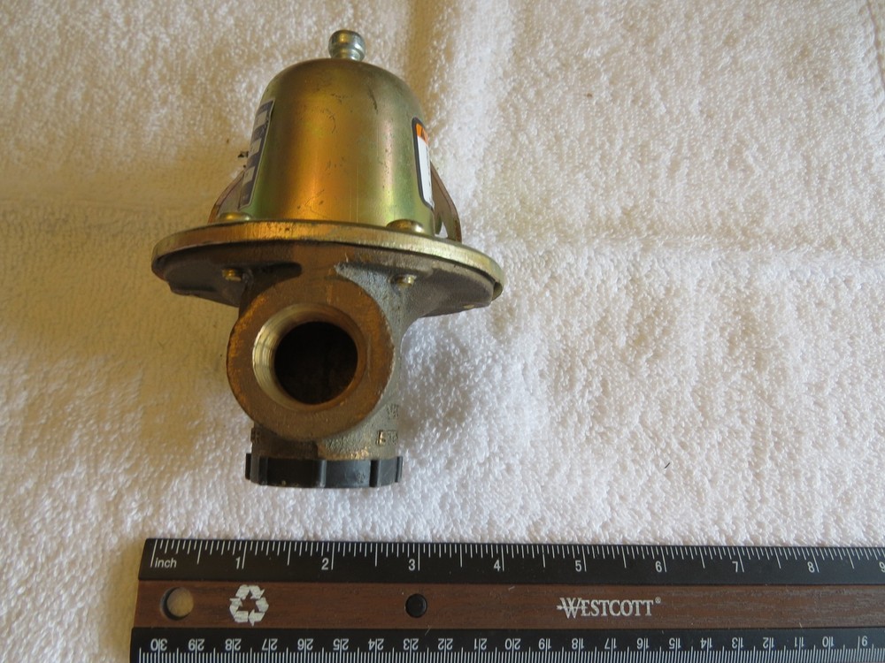 BELL & GOSSETT 110192LF REDUCING VALVE FB-38